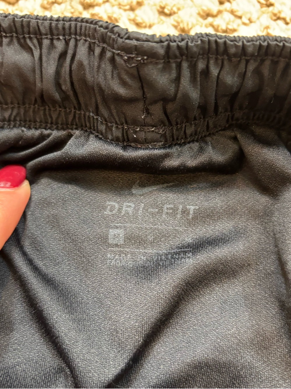 Ladies Nike Dri-Fit Black Lined Running Shorts Size Medium - Picture 3 of 5